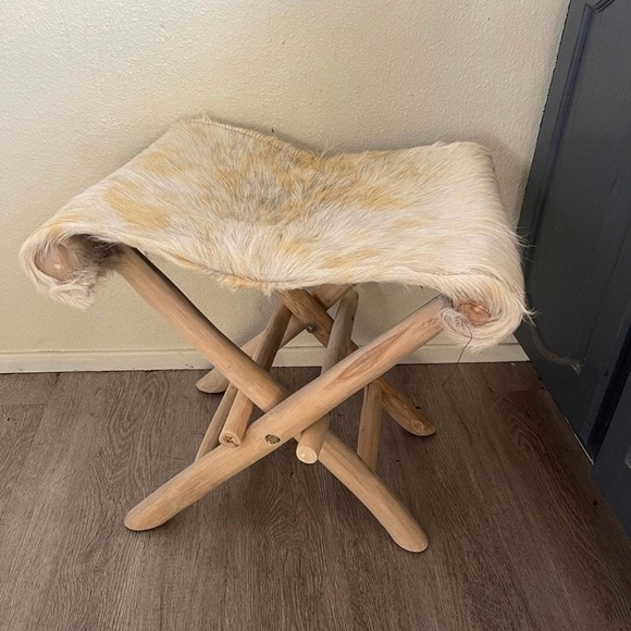 NEW designer Real fur cowhide beige wooden folding stool chair 17x18x16” - Picture 2 of 4